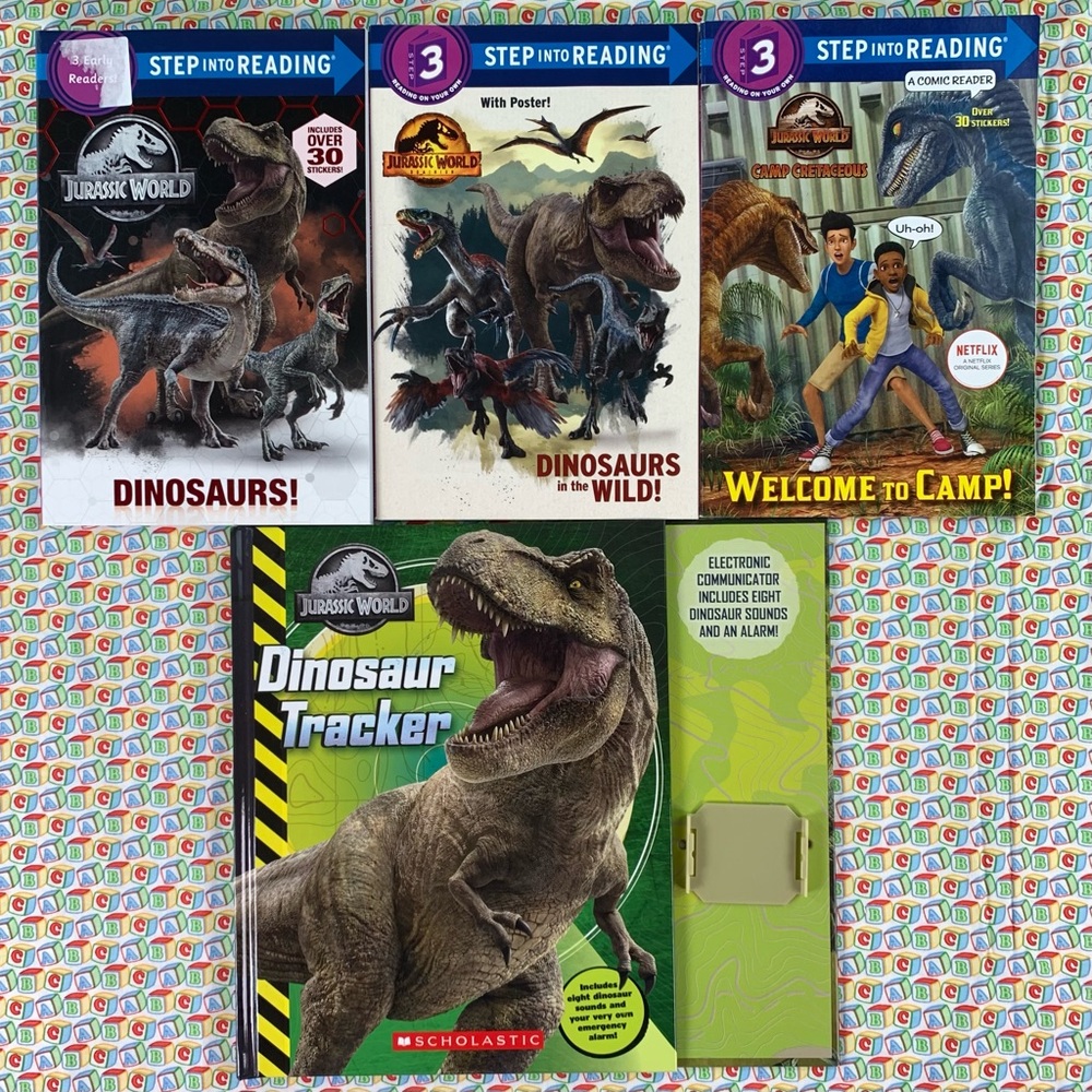 Jurassic World 4 Dinosaur Adventure Book Set.
